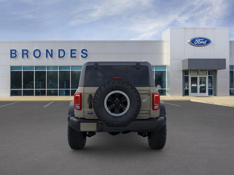 2025 Ford Bronco Base