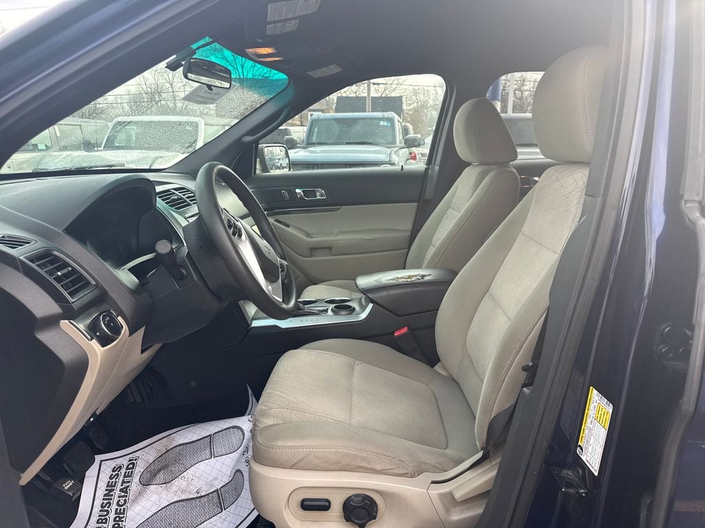 2011 Ford Explorer Base