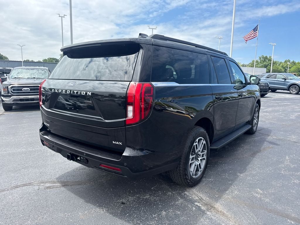 2025 Ford Expedition Max Active