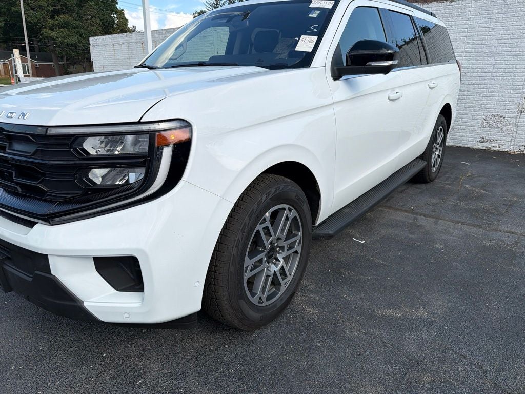 2025 Ford Expedition Max Active