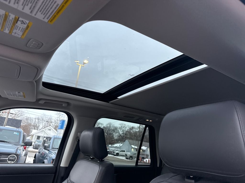 2025 Ford Expedition Max Active