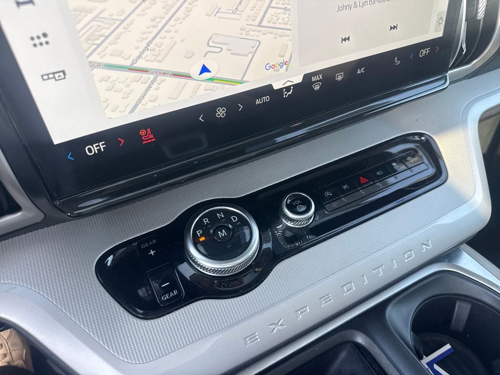 2025 Ford Expedition Max Active