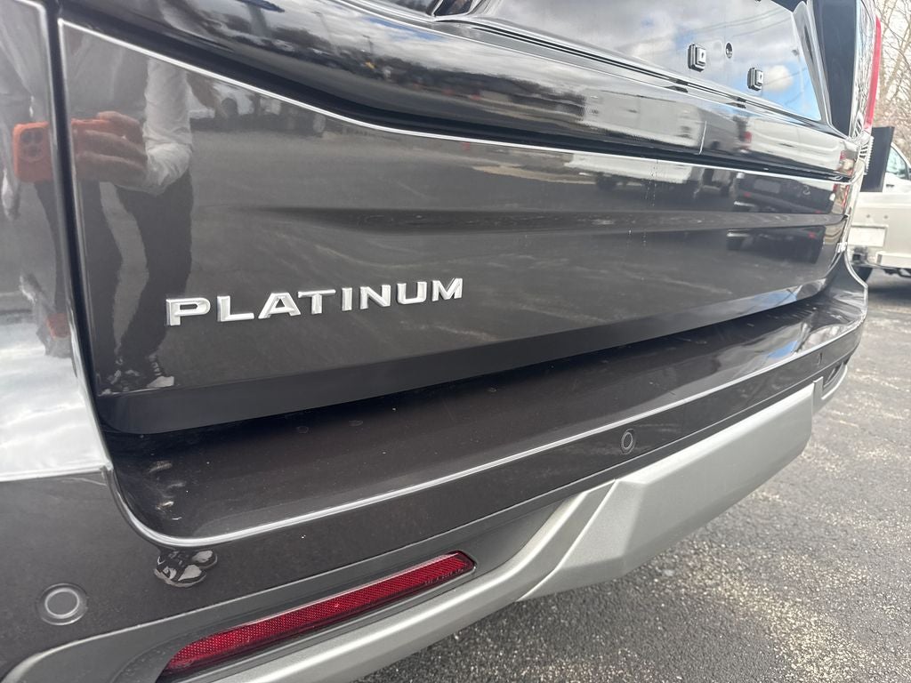 2025 Ford Expedition Max Platinum