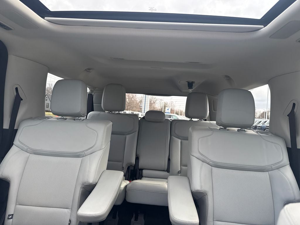 2025 Ford Expedition Max Platinum