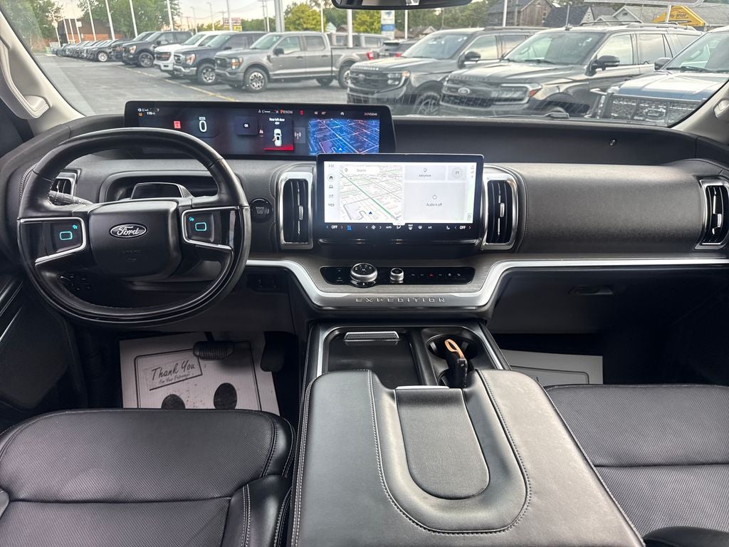 2025 Ford Expedition Max Platinum