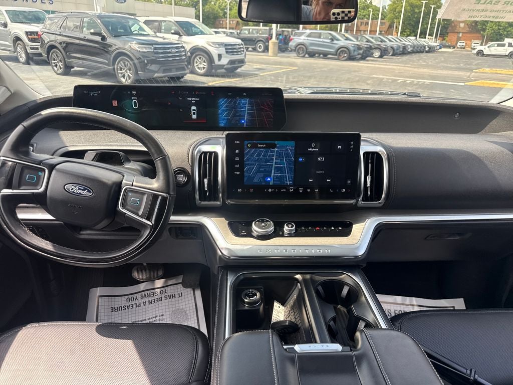 2025 Ford Expedition Max Platinum