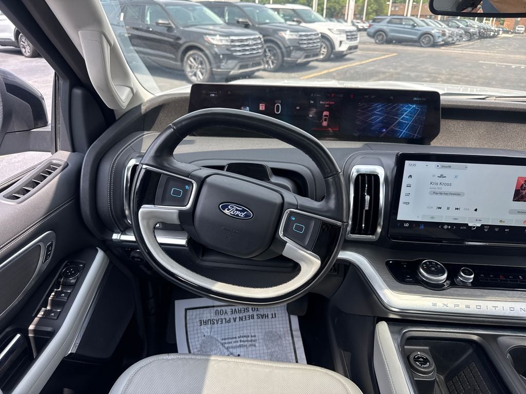 2025 Ford Expedition Max Platinum