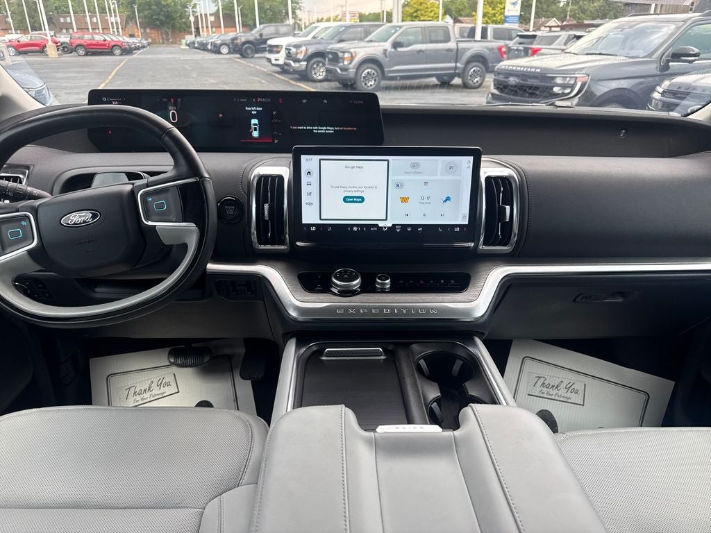 2025 Ford Expedition Max Platinum