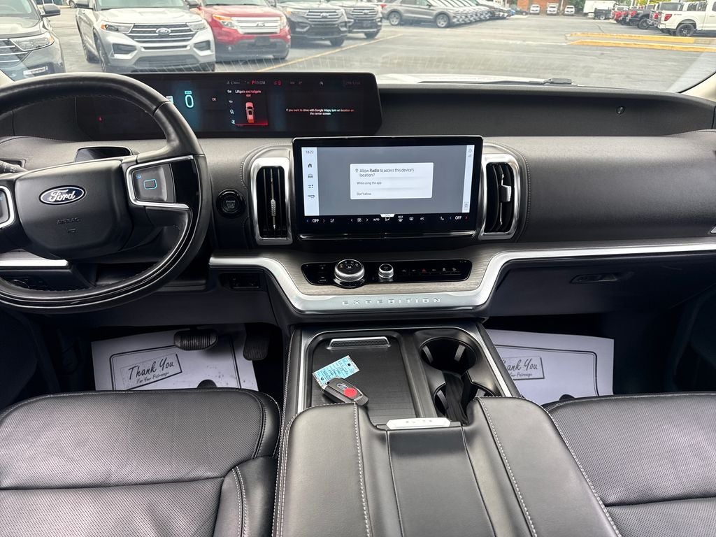 2025 Ford Expedition Max Platinum