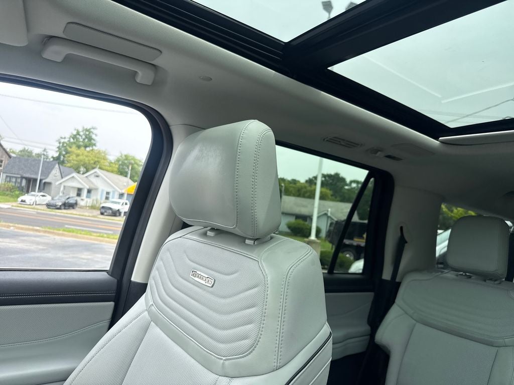 2025 Ford Expedition Max Platinum