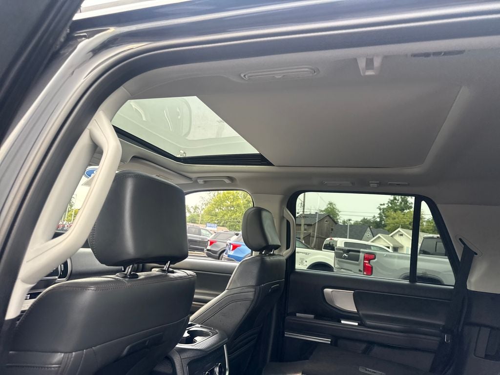 2025 Ford Expedition Active