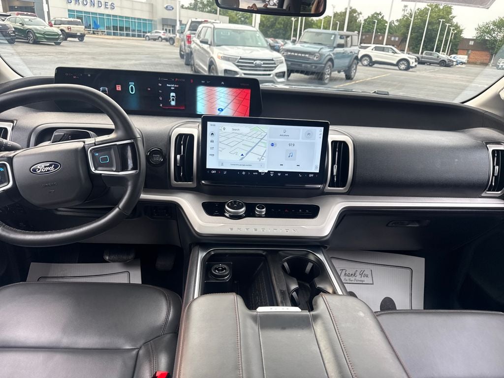 2025 Ford Expedition Active