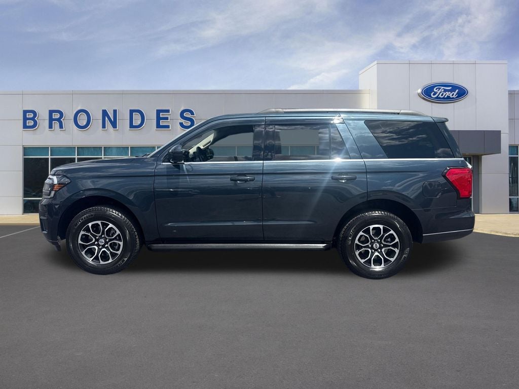 2023 Ford Expedition XLT 4x4's photo