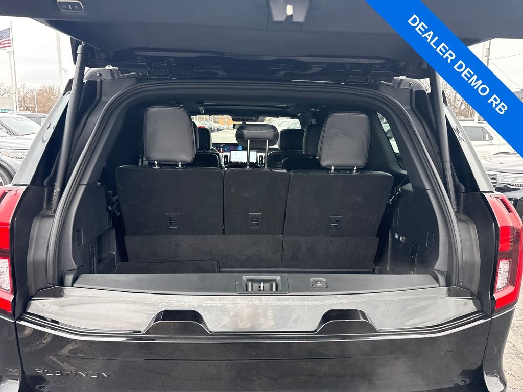 2025 Ford Expedition Platinum