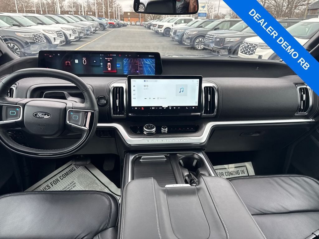 2025 Ford Expedition Platinum