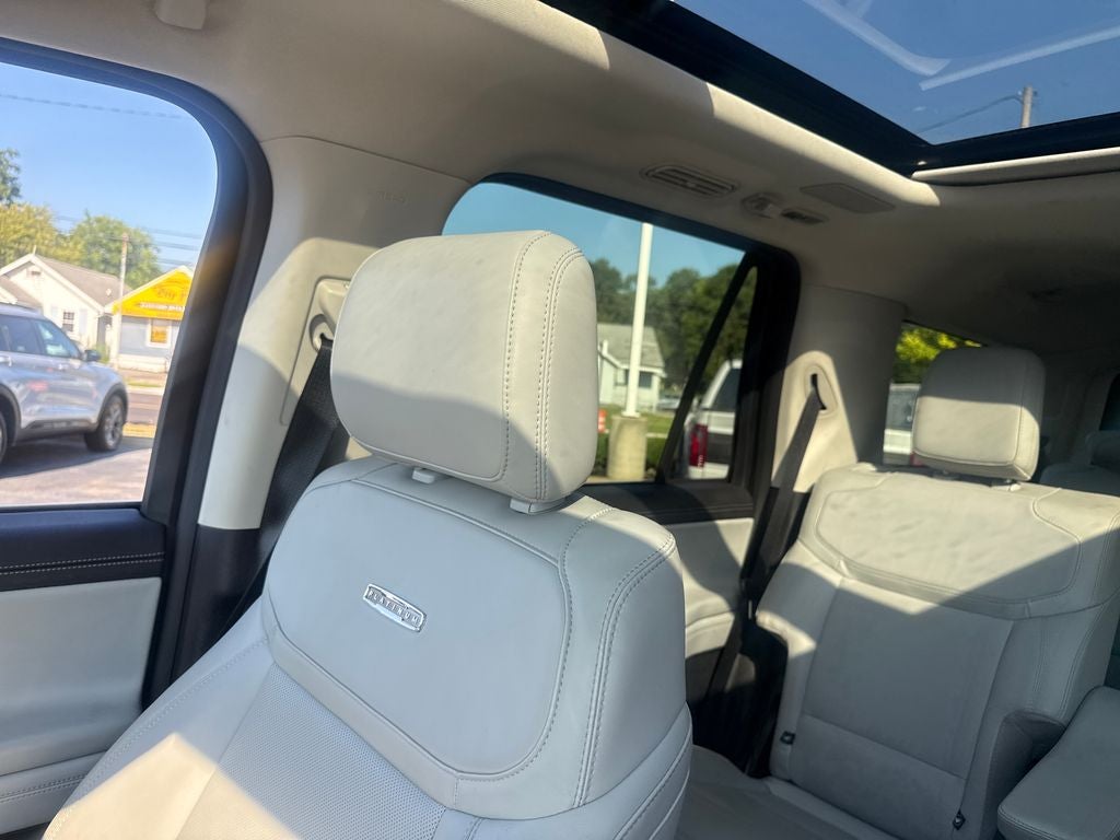 2025 Ford Expedition Platinum