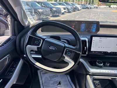 2025 Ford Expedition Platinum