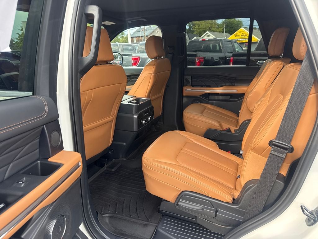 2024 Ford Expedition Platinum