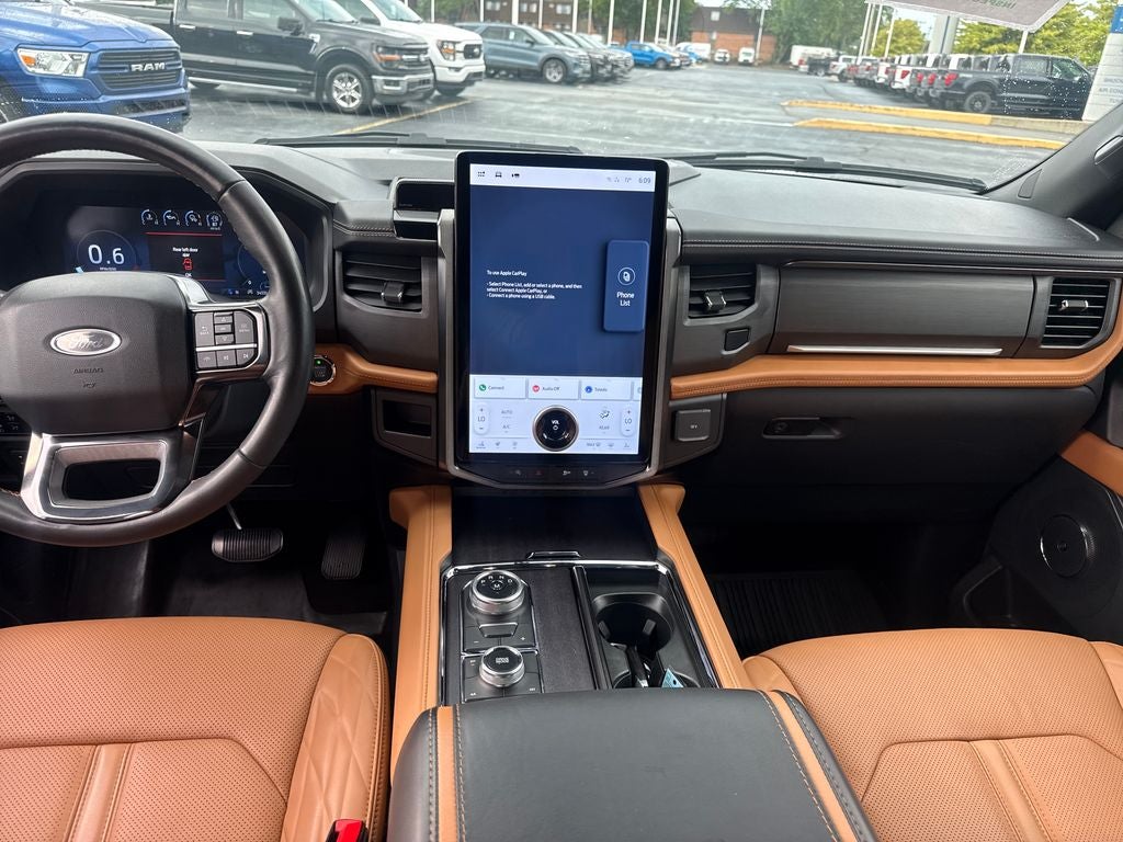 2024 Ford Expedition Platinum