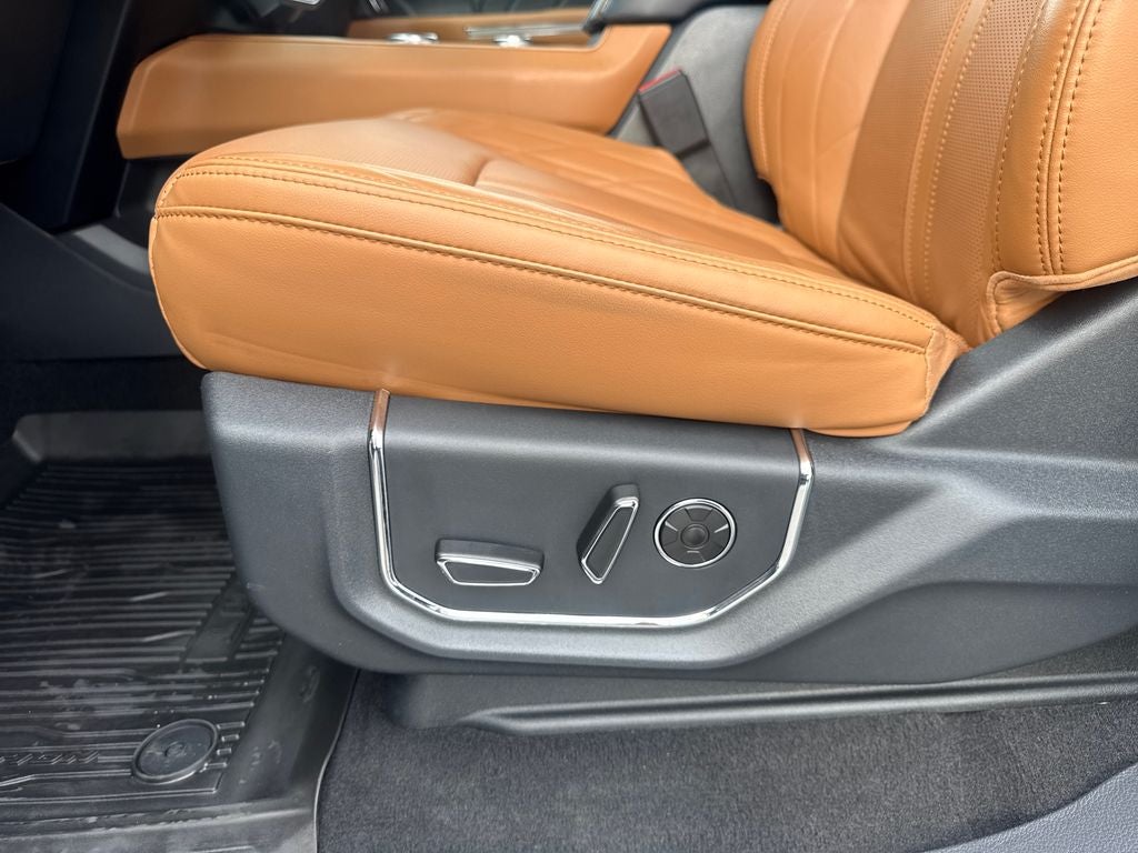 2024 Ford Expedition Platinum