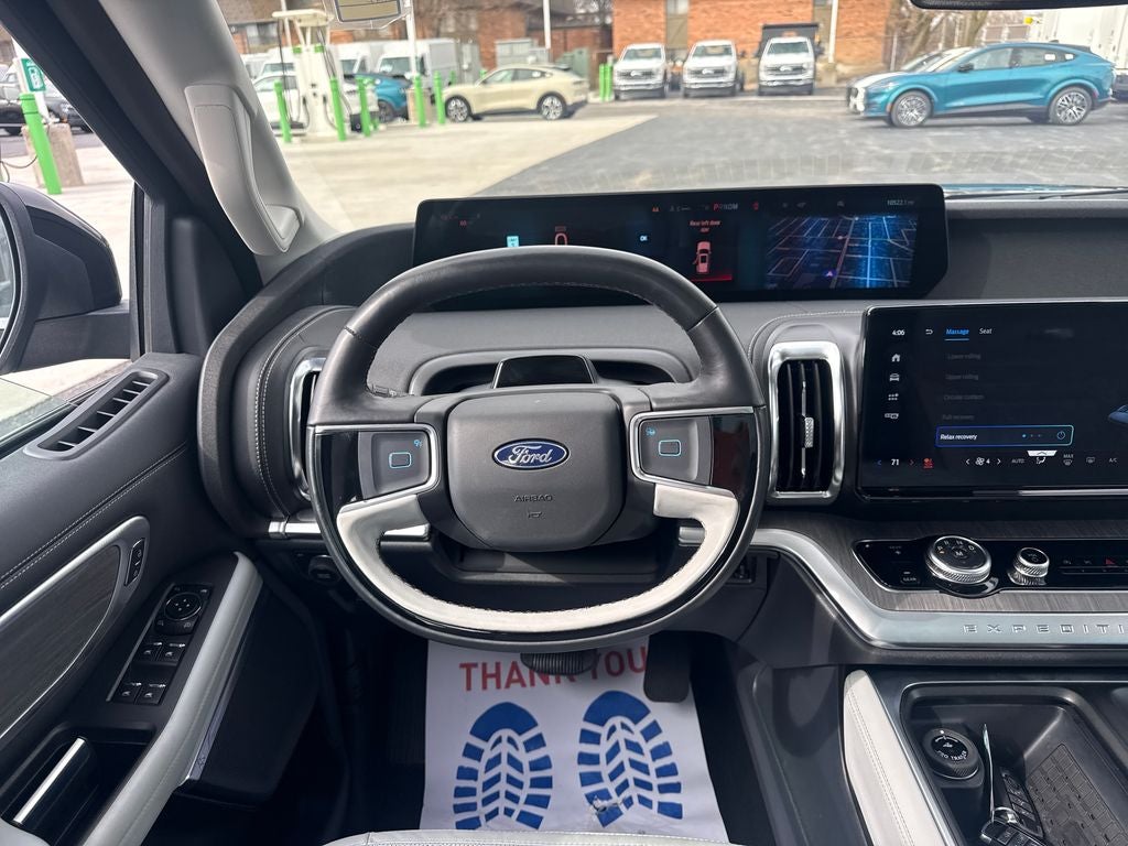 2025 Ford Expedition Platinum