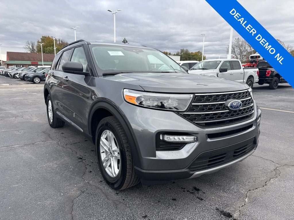 2023 Ford Explorer XLT