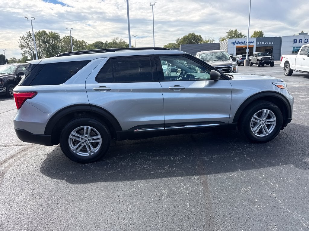 2024 Ford Explorer XLT