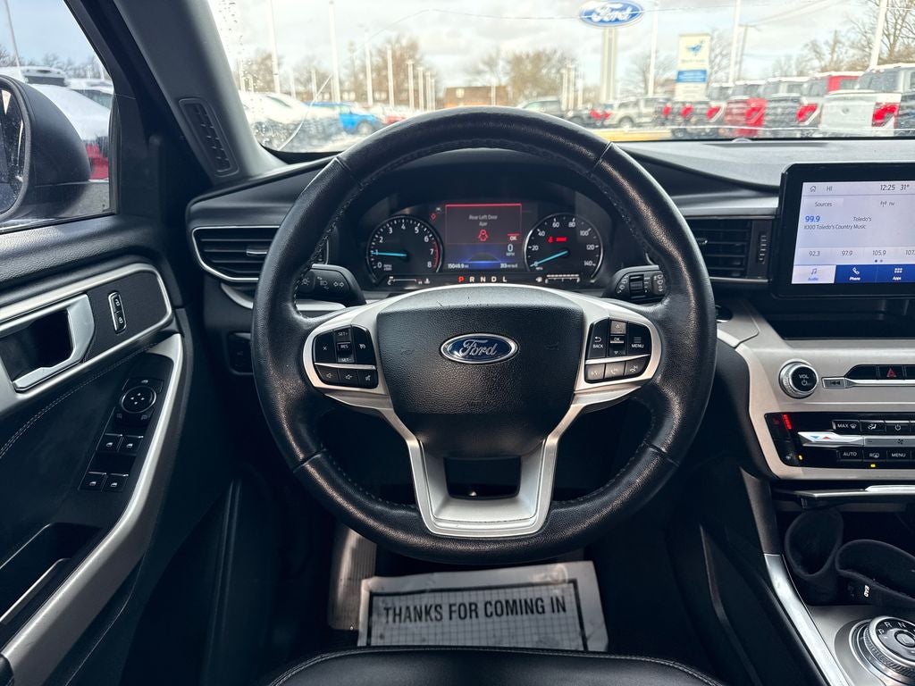 2023 Ford Explorer XLT