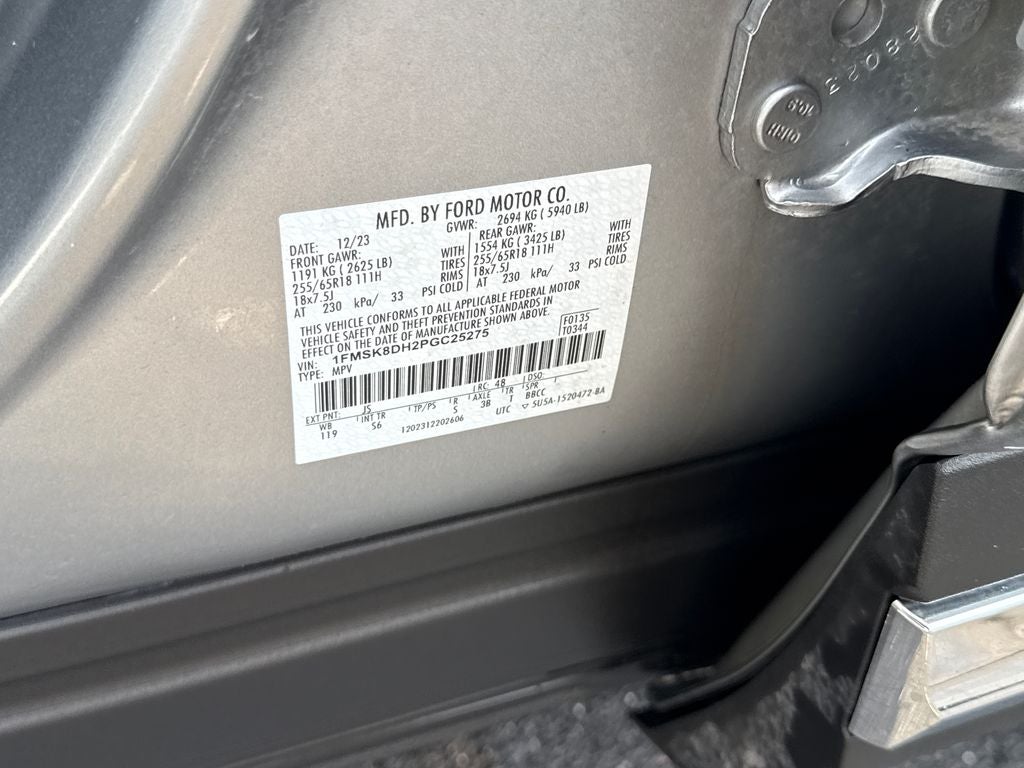 2023 Ford Explorer XLT