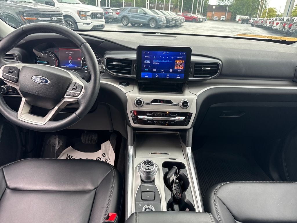 2024 Ford Explorer XLT