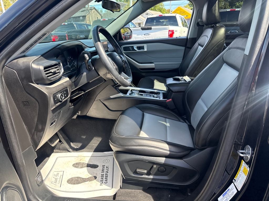 2024 Ford Explorer XLT