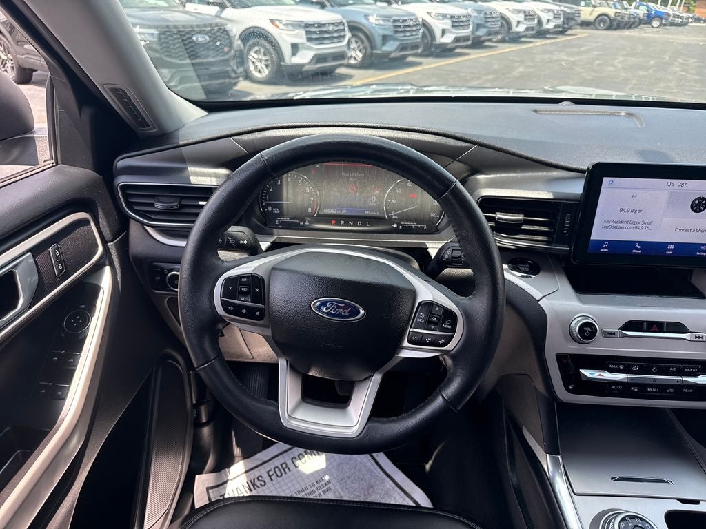 2023 Ford Explorer XLT