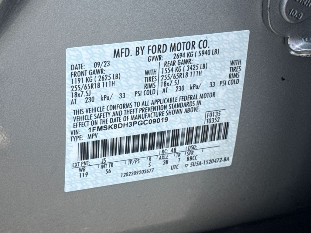 2023 Ford Explorer XLT