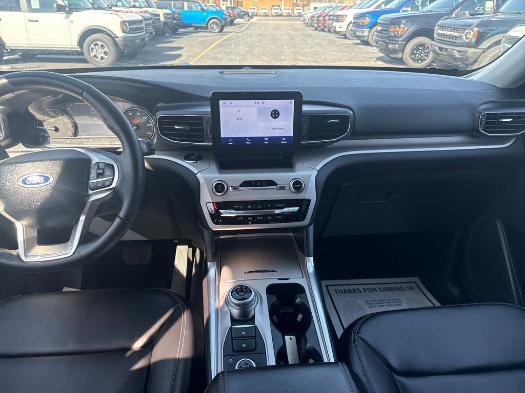 2023 Ford Explorer XLT