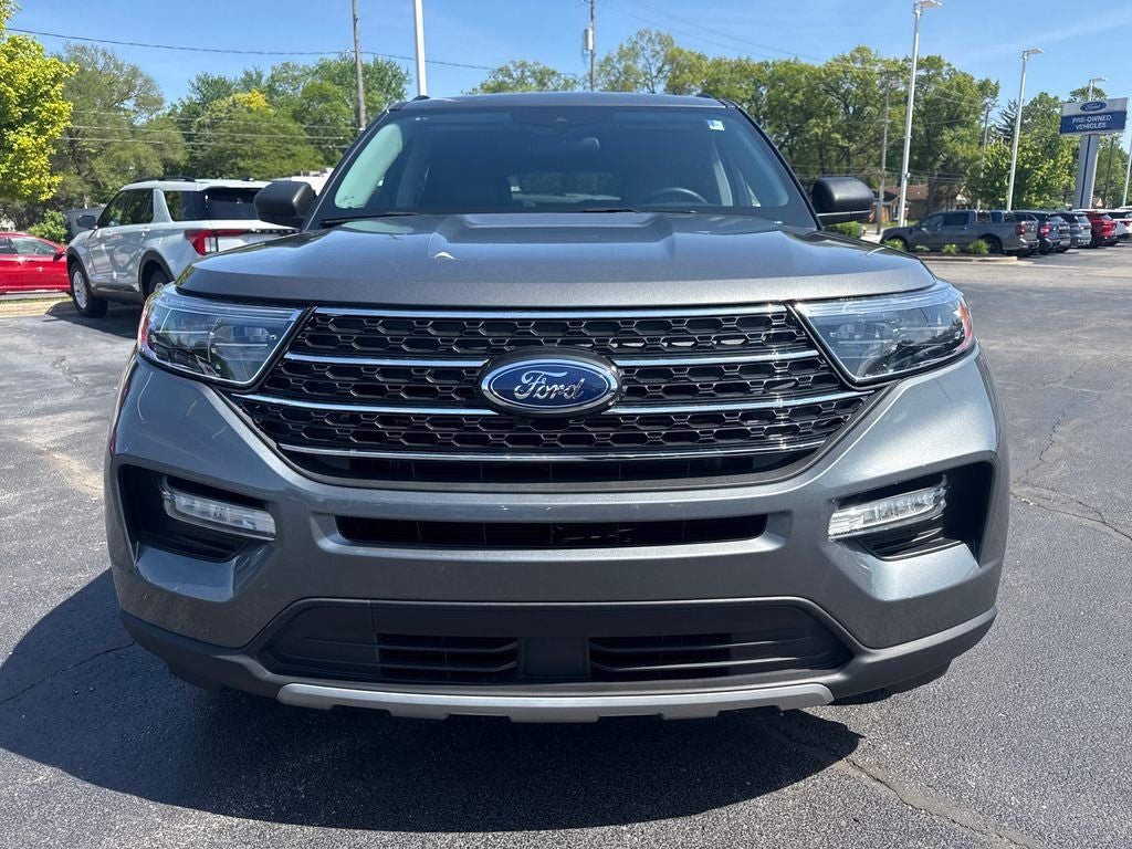 2024 Ford Explorer XLT