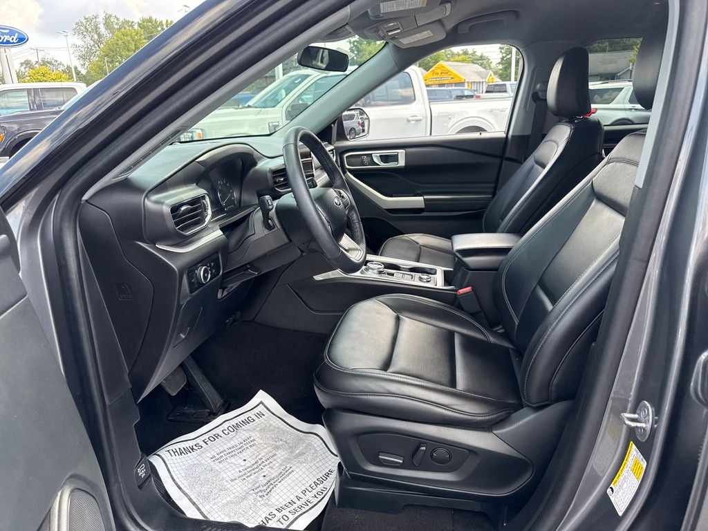 2024 Ford Explorer XLT