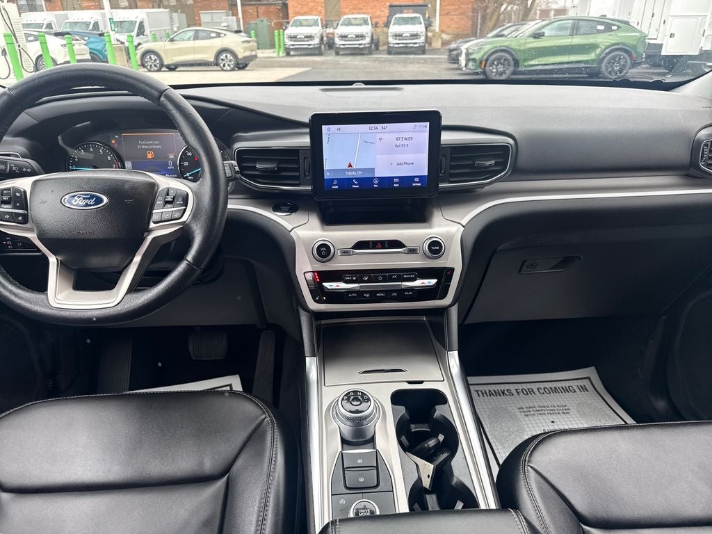 2023 Ford Explorer XLT