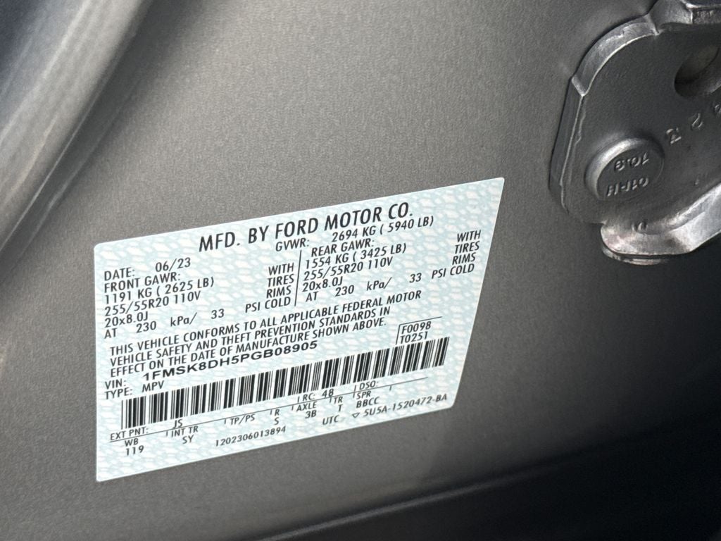 2023 Ford Explorer XLT