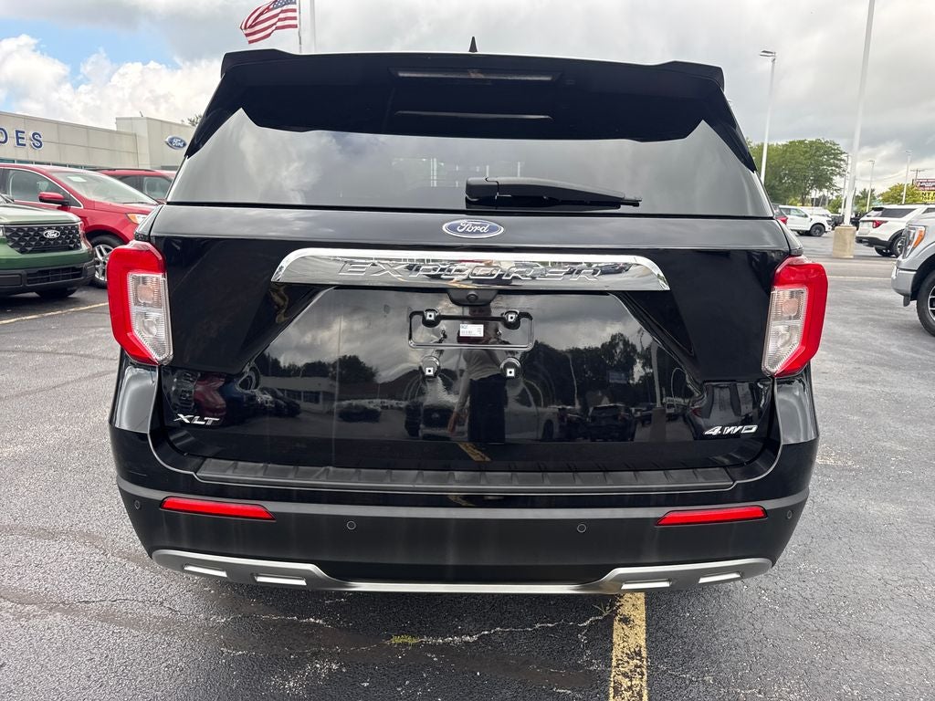 2024 Ford Explorer XLT