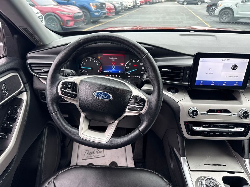 2024 Ford Explorer XLT