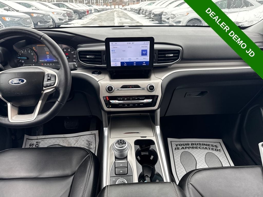 2023 Ford Explorer XLT