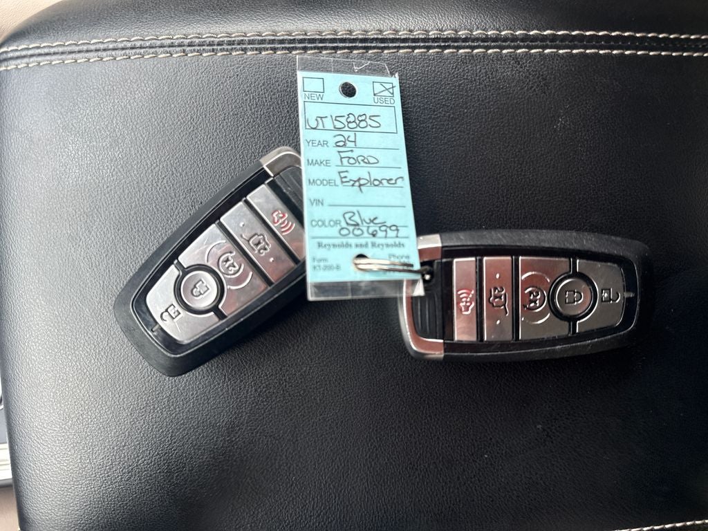 2024 Ford Explorer XLT