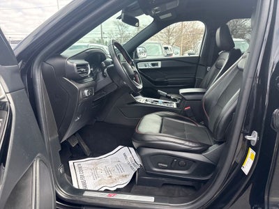 2022 Ford Explorer ST-Line