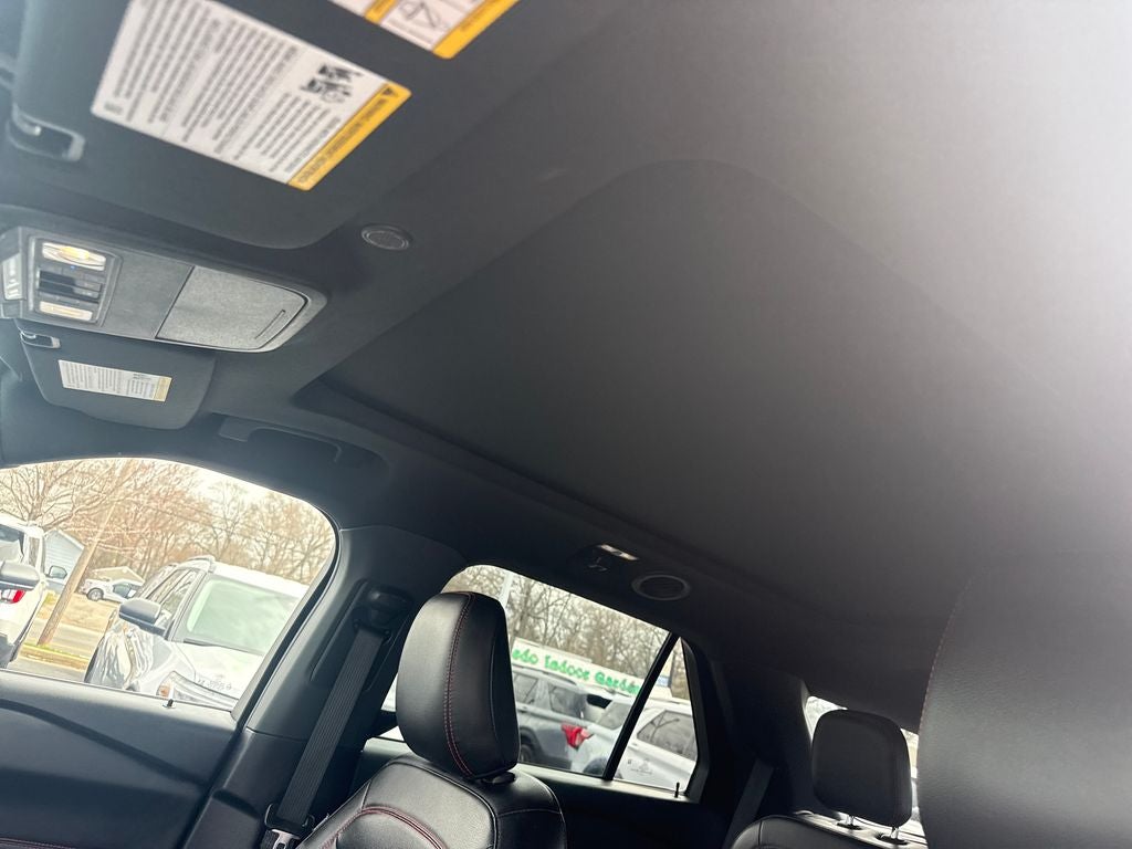 2022 Ford Explorer ST-Line