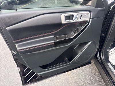 2024 Ford Explorer ST-Line