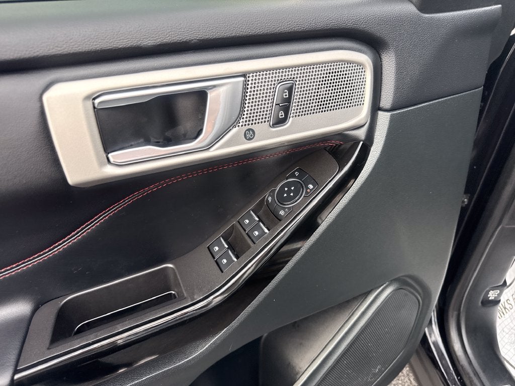 2024 Ford Explorer ST-Line