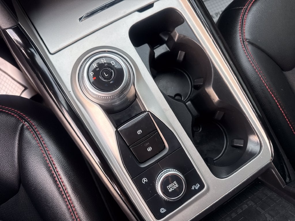 2024 Ford Explorer ST-Line