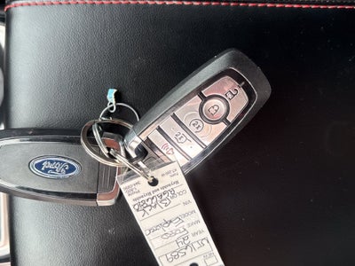 2024 Ford Explorer ST-Line