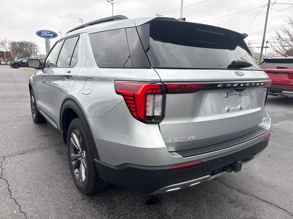 2025 Ford Explorer Active