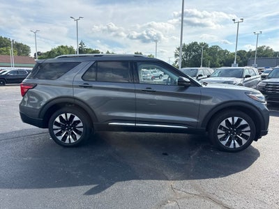 2025 Ford Explorer Platinum